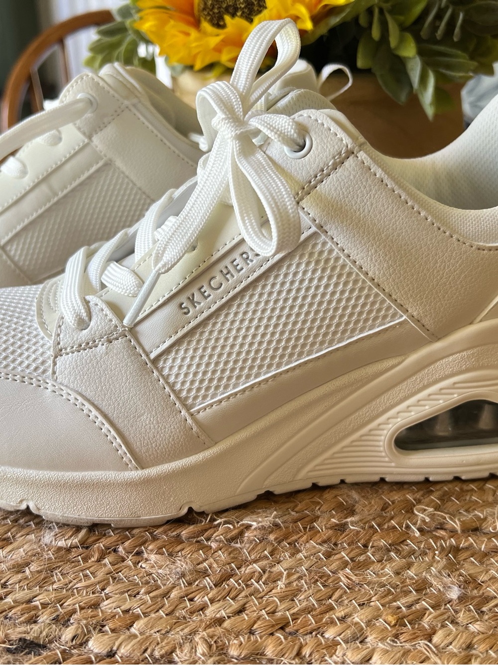 Skechers Women's Uno Wedge All-White Air-Cushion Lace-Up Sneakers